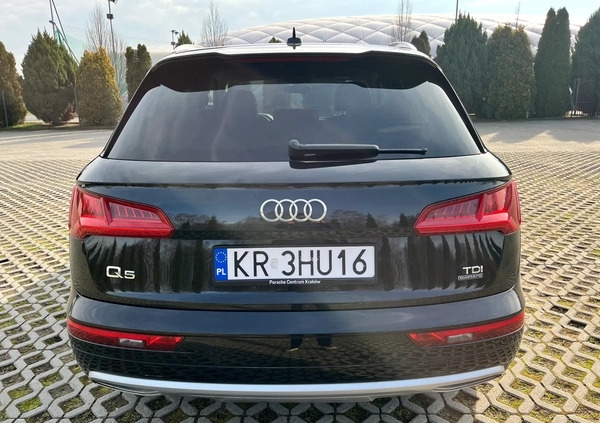 Audi Q5 cena 113000 przebieg: 99000, rok produkcji 2017 z Kraków małe 254